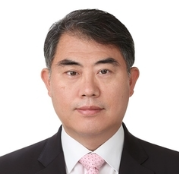 이경근